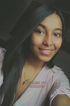 194979 - Nataly Age: 20 - Colombia