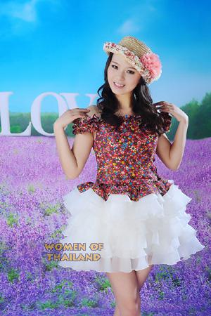 154694 - Yiling Age: 30 - China