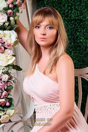 181627 - Ksenia Age: 30 - Ukraine