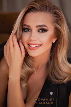 223099 - Alla Age: 33 - Ukraine