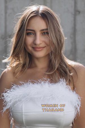 223391 - Oksana Age: 32 - Ukraine