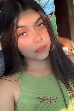 223576 - Valeria Age: 20 - Costa Rica