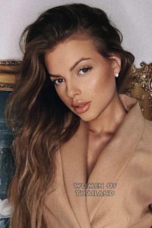 223763 - Deimante Age: 27 - Lithuania