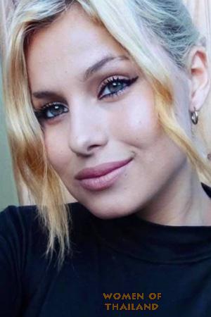 223981 - Milagros Age: 25 - Argentina