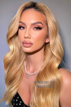 224050 - Anghelina Age: 26 - Moldova