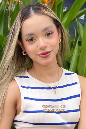 224729 - Isabella Age: 18 - Colombia