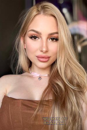 224862 - Karyna Age: 22 - Ukraine