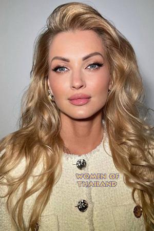 225555 - Hanna Age: 43 - Ukraine