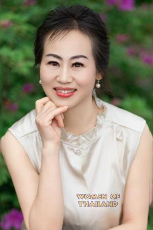 227718 - Chloe Age: 47 - China