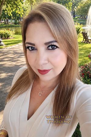228387 - Xinia Age: 57 - Costa Rica
