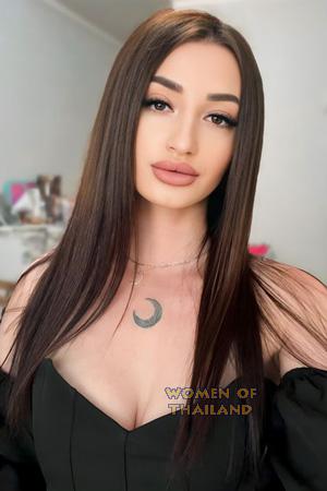 228552 - Khrystyna Age: 26 - Ukraine