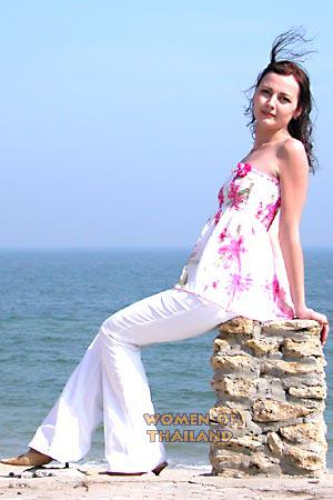 82147 - Svetlana Age: 30 - Ukraine
