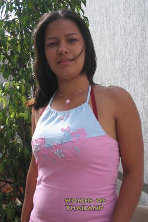 82507 - Marleny Age: 19 - Colombia